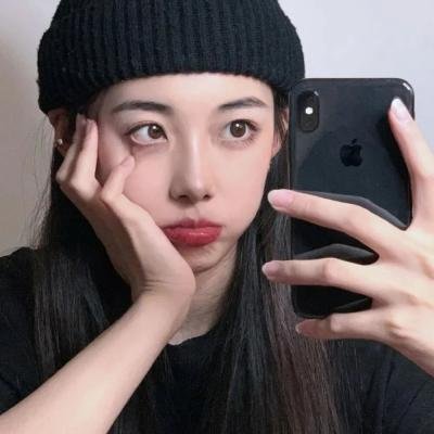 石榴的颜色